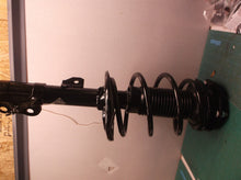 UNITY AUTOMOTIVE 11745 Fr Right Complete Strut Assembly 2010-13 Hyundai Tucson