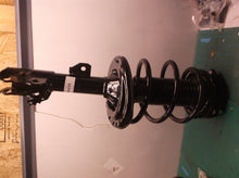 UNITY AUTOMOTIVE 11745 Fr Right Complete Strut Assembly 2010-13 Hyundai Tucson
