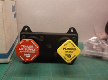 BENDIX MV3 DASH VALVE, BENDIX 800573 TRAILER PARKING BRAKE DASH VALVE