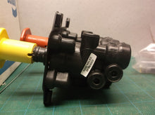 BENDIX MV3 DASH VALVE, BENDIX 800573 TRAILER PARKING BRAKE DASH VALVE