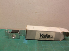 504901200 Latch Door Lock Fits Yale Forklift