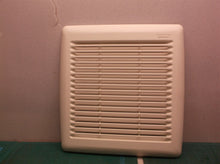 White grill for a Broan Fle ae50-a Ventilation Fan