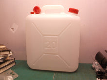 SIRSA PLASTIC JERRY CAN 20L for a Seaco Sg 200
