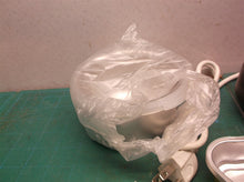 DEPROZEA wax warmer no lid or wax