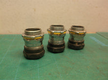 (3) Cooper Crouse-Hinds Straight Compression Connector EMT 3/4" 651RT