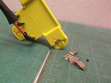 Battery connector for a Ryobi 40V Battery Charger OP400
