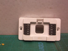 Vivint Element V2 SCT200 Smart Thermostat Mount/Wire plate Only