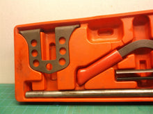 Mac Tools CF140A Universal OHC Valve Spring Compressor