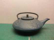 Cast Iron Green Tea Pot Infuser Basket blue