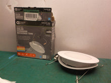 Commercial Electric LED Retrofit Ultra-Slim Recessed Light Trim White 6"