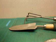 Lot of 3 small gardening tools