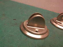 lot of 4 floating shelf clips
