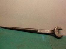 VERONA 1-1/2" Marked 7/8 Spud Wrench 16-1/2" Long
