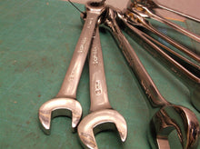 Husky 8 Piece 8,11,12,13,14,15,17,18mm METRIC Ratcheting Wrench Set