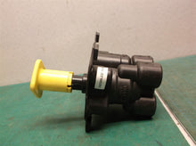 Bendix Parking Brake Valve