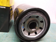 JOHN DEERE ORIGINAL EQUIPMENT OIL FILTER (RE519626)