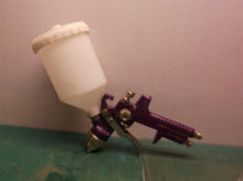 CENTRAL PNEUMATIC 20 oz. HVLP Gravity-Feed Air Spray Gun dg1