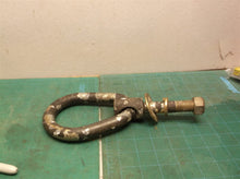 REAR AIRLIFT BUMBER SHACKLE 12447089