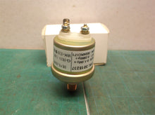 Car Engine Oil Pressure Sensor 3015237 1Pin Single Head Switch 1/8NPT Thread