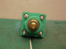 LEVITON Single Pole Receptacle teal