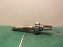 1972850 SHAFT & 3P1210 BEARING - CONE off 3500666 PUMP GP-PISTON