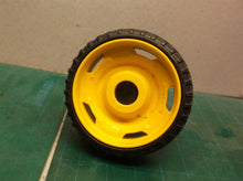 NA324372 WHEEL & NA327483 PIN Off DeWalt DWPW3000 Pressure Washer