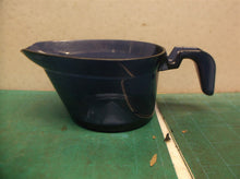 Tupperware Micro Pitcher Measuring Cup 1 Cup Blue #5101A-1 Microwave