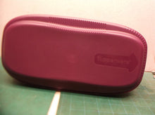 6775a-4 Tupperware Microwave Pasta Maker Purple
