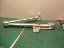 3581-689 Yale 3000 Series Architectural Door Closer only