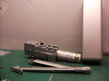 LCN 4040XP heavy duty, smoothie door closer Gray