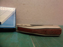 VINTAGE RED SWINGLINE 77 STAPLER- WORKING CONDITION