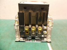 Square D 8536SCO3S Motor Starter Nema Size 1 27A 3P 600V Coil 110/120V 3 Pole
