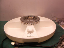 Brookstone Flameless Indoor Marshmallow Table Top Electric *Unit Only No Forks*