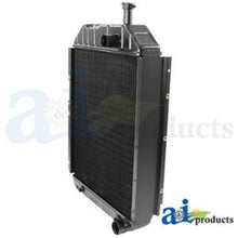 E1NN8005BD15M Radiator w/ Cooler Fits Ford / New Holland:7910 & 8210 (1982>)