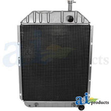 E1NN8005BD15M Radiator w/ Cooler Fits Ford / New Holland:7910 & 8210 (1982>)