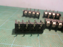Lot of (10) Magnum 4-Space Terminal Block