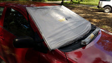 4512134929 Solar Guard Windshield Cover