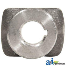 D128016 Implement Yoke Round Bore w/ Keyway & Set Screw Fits Domestic: 12 SERI