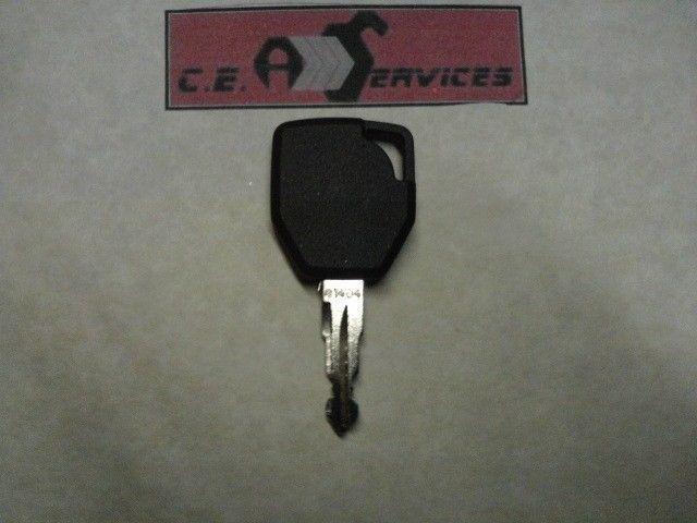 (1) Key Fits JCB Terex Backhoes Fermec Mini Excavators 231/81404 P7