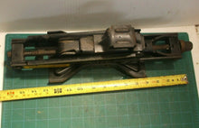 Automotive Scissor Jack