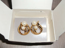 Avon Modern Classic Pierced Earrings Surgical Steel Post