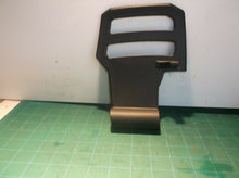 Handle Off A Black & Decker LST522 20V 2 Speed Straight Trimmer