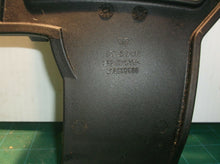 Handle Off A Black & Decker LST522 20V 2 Speed Straight Trimmer