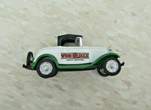 2000G Winn Dixie ERTL Co. Limited Edition 1932 Ford Roadster Deluxe Toy Car