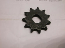 X-Treme X500-502 Motor Sprocket 11 Teeth, 8mm, D5T Chain