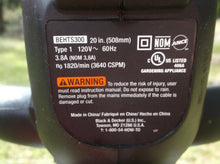 Black & Decker BEHTS300 20" Type 1 120V 3.8A Sawblade Electric Hedge Trimmer