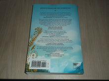 978-1-525-80425-0 "The Summer List" by Amy Mason Doan