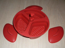 Silicone 3 Compartment Expanding Food Tray Red