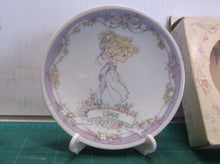 ENESCO 1991 Precious Moments Personalized Plate With Name & Stand (Lynn)