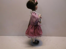Avon 1978 Porcelain Strawberry Demi Fragrance Candlette 22K Gold Trim W/Flake